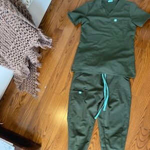 Garde Malade scrub set